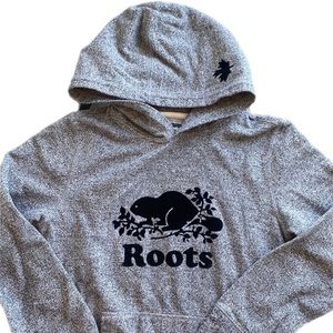 Like new kids ROOTS Canada Gray Hoodie Beaver Brand Logo Unisex Size XL